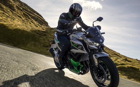 Verleihmotorrad Kawasaki Z7 Hybrid vom Händler BOXENSTOP Motorradvertriebs GmbH - Bild 13