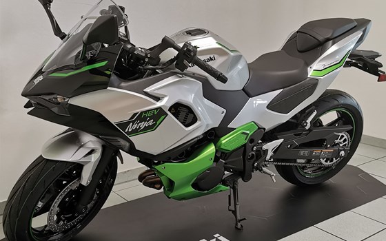 Verleihmotorrad Kawasaki Ninja 7 Hybrid vom Händler Fahrzeuge Haupt GmbH - Bild 11