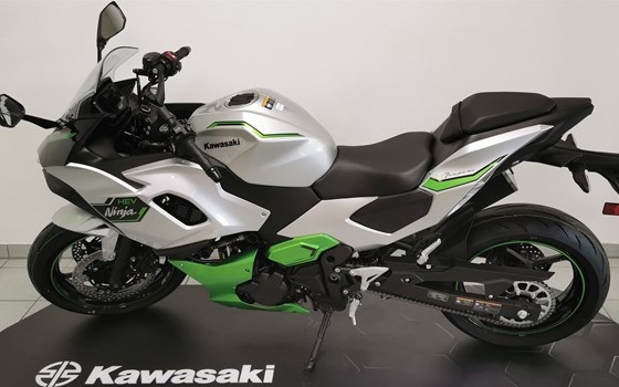 Verleihmotorrad Kawasaki Ninja 7 Hybrid vom Händler Fahrzeuge Haupt GmbH - Bild 9
