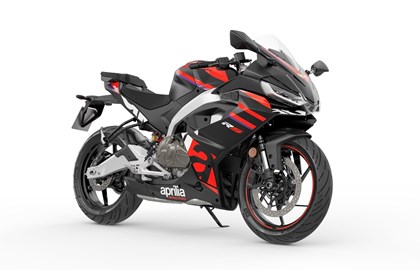 Leihmotorrad Aprilia RS 457