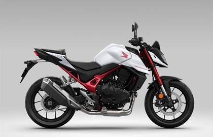 Leihmotorrad Honda CB750 Hornet