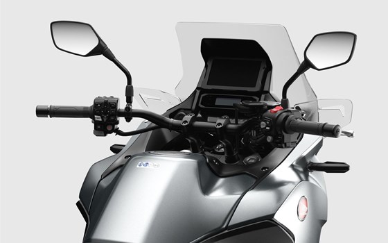 Verleihmotorrad Honda NT1100 DCT vom Händler Goos GmbH & Co. KG - Bild 23 Verleihmotorrad Honda NT1100 DCT vom Händler Goos GmbH & Co. KG - Bild 23