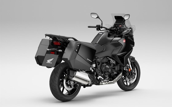 Verleihmotorrad Honda NT1100 DCT vom Händler Goos GmbH & Co. KG - Bild 7 Verleihmotorrad Honda NT1100 DCT vom Händler Goos GmbH & Co. KG - Bild 7
