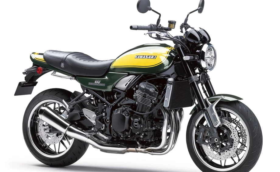 Verleihmotorrad Kawasaki Z900 RS vom Händler Goos GmbH & Co. KG Bild 5: Verleihmotorrad Kawasaki Z900 RS vom Händler Goos GmbH & Co. KG