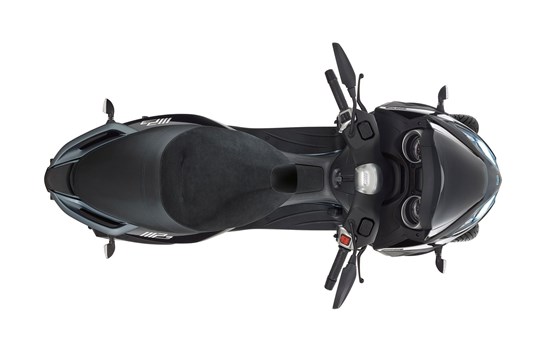 Verleihmotorrad Piaggio MP3 300 vom Händler Goos GmbH & Co. KG - Bild 2 Verleihmotorrad Piaggio MP3 300 vom Händler Goos GmbH & Co. KG - Bild 2
