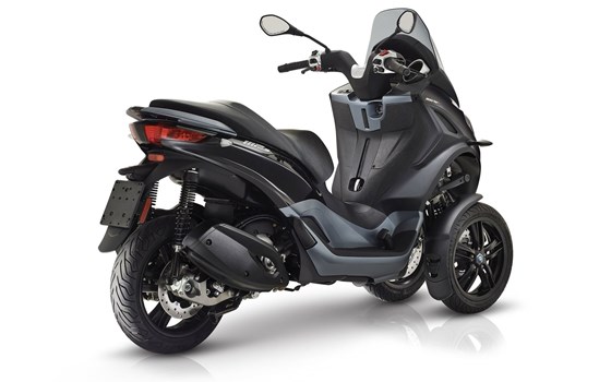 Verleihmotorrad Piaggio MP3 300 vom Händler Goos GmbH & Co. KG - Bild 7 Verleihmotorrad Piaggio MP3 300 vom Händler Goos GmbH & Co. KG - Bild 7