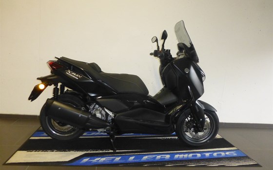 Verleihmotorrad Yamaha XMAX 300 Tech MAX vom Händler Keller Motos - Bild 1 Verleihmotorrad Yamaha XMAX 300 Tech MAX vom Händler Keller Motos - Bild 1