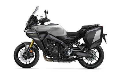 Leihmotorrad Yamaha Tracer 9 GT