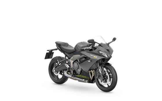Verleihmotorrad Triumph Daytona 660 vom Händler Motorrad Dirnberger GmbH & Co. KG - Bild 2 Verleihmotorrad Triumph Daytona 660 vom Händler Motorrad Dirnberger GmbH & Co. KG - Bild 2