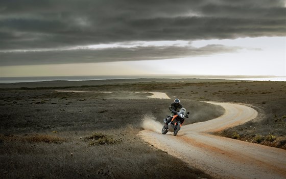Verleihmotorrad KTM 790 Adventure vom Händler Euro Motors Graz Motorradhandels GmbH - Bild 8 Verleihmotorrad KTM 790 Adventure vom Händler Euro Motors Graz Motorradhandels GmbH - Bild 8
