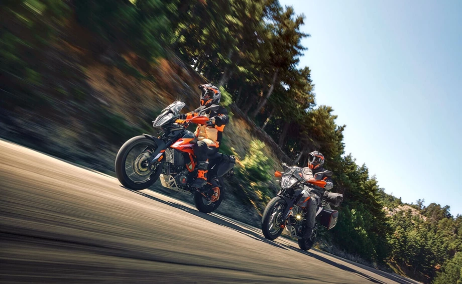 Verleihmotorrad KTM 390 Adventure vom Händler Motorrad-Technik Alvermann & Appelt GbR Bild 9: Verleihmotorrad KTM 390 Adventure vom Händler Motorrad-Technik Alvermann & Appelt GbR