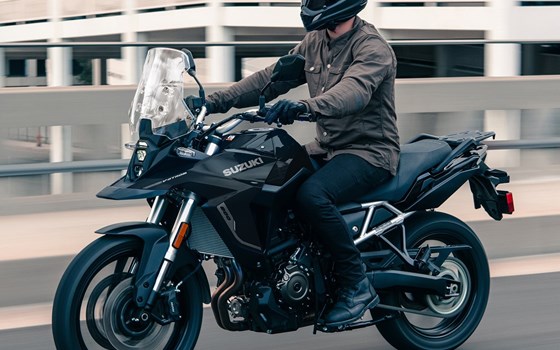 Verleihmotorrad Suzuki V-Strom 800 vom Händler Motorrad-Technik Alvermann & Appelt GbR - Bild 8 Verleihmotorrad Suzuki V-Strom 800 vom Händler Motorrad-Technik Alvermann & Appelt GbR - Bild 8
