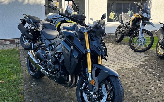 Verleihmotorrad Suzuki GSX-S1000 vom Händler Motorrad Matthies GmbH - Bild 1 Verleihmotorrad Suzuki GSX-S1000 vom Händler Motorrad Matthies GmbH - Bild 1