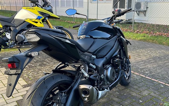 Verleihmotorrad Suzuki GSX-S1000 vom Händler Motorrad Matthies GmbH - Bild 4 Verleihmotorrad Suzuki GSX-S1000 vom Händler Motorrad Matthies GmbH - Bild 4