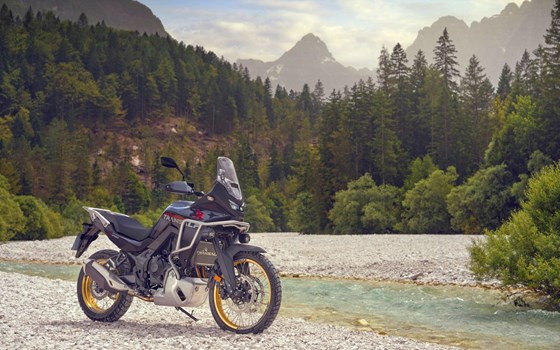 Verleihmotorrad Honda XL750 Transalp vom Händler Autohaus Louis Dresen GmbH - Bild 23 Verleihmotorrad Honda XL750 Transalp vom Händler Autohaus Louis Dresen GmbH - Bild 23