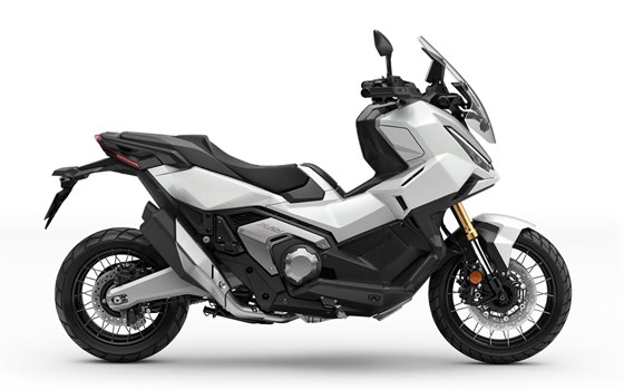 Verleihmotorrad Honda X-ADV vom Händler Autohaus Louis Dresen GmbH - Bild 2 Verleihmotorrad Honda X-ADV vom Händler Autohaus Louis Dresen GmbH - Bild 2