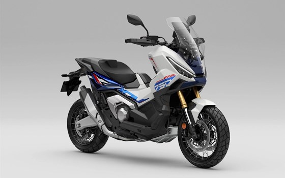 Verleihmotorrad Honda X-ADV Special Edition vom Händler Autohaus Louis Dresen GmbH - Bild 3