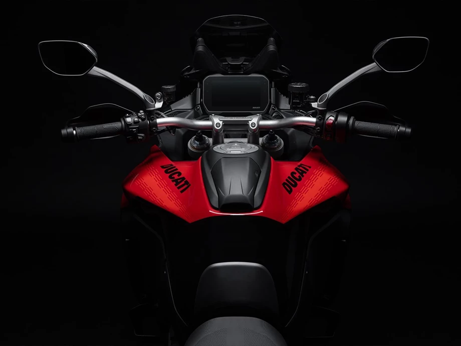 Verleihmotorrad Ducati Multistrada V4 Pikes Peak vom Händler Alex’s Bikeshop Bild 7: Verleihmotorrad Ducati Multistrada V4 Pikes Peak vom Händler Alex’s Bikeshop