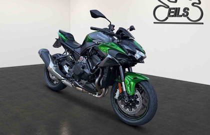 Leihmotorrad Kawasaki Z H2