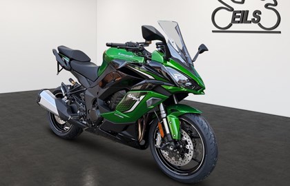 Leihmotorrad Kawasaki Ninja 1100SX SE