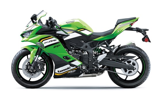 Verleihmotorrad Kawasaki Ninja ZX-4RR vom Händler Kawasaki Motorräder Südhessen GmbH - Bild 2 Verleihmotorrad Kawasaki Ninja ZX-4RR vom Händler Kawasaki Motorräder Südhessen GmbH - Bild 2