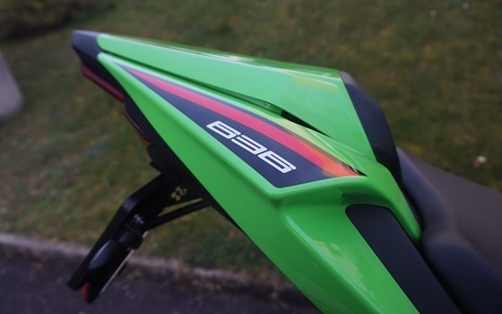 Verleihmotorrad Kawasaki Ninja ZX-6R vom Händler Eichenberger Zweirad-Sport - Bild 10 Verleihmotorrad Kawasaki Ninja ZX-6R vom Händler Eichenberger Zweirad-Sport - Bild 10
