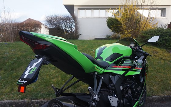 Verleihmotorrad Kawasaki Ninja ZX-6R vom Händler Eichenberger Zweirad-Sport - Bild 6 Verleihmotorrad Kawasaki Ninja ZX-6R vom Händler Eichenberger Zweirad-Sport - Bild 6