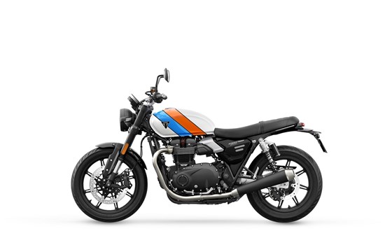 Verleihmotorrad Triumph Speed Twin 900 vom Händler TRIUMPH Chemnitz Böttger und Budach OHG - Bild 2 Verleihmotorrad Triumph Speed Twin 900 vom Händler TRIUMPH Chemnitz Böttger und Budach OHG - Bild 2