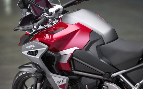 Verleihmotorrad Triumph Tiger 1200 GT Explorer vom Händler TRIUMPH Chemnitz Böttger und Budach OHG - Bild 13 Verleihmotorrad Triumph Tiger 1200 GT Explorer vom Händler TRIUMPH Chemnitz Böttger und Budach OHG - Bild 13