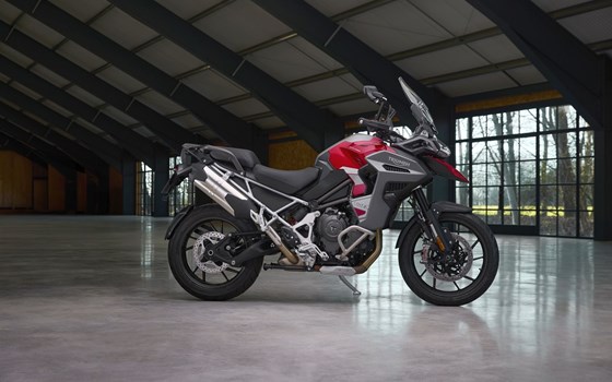 Verleihmotorrad Triumph Tiger 1200 GT Explorer vom Händler TRIUMPH Chemnitz Böttger und Budach OHG - Bild 17 Verleihmotorrad Triumph Tiger 1200 GT Explorer vom Händler TRIUMPH Chemnitz Böttger und Budach OHG - Bild 17