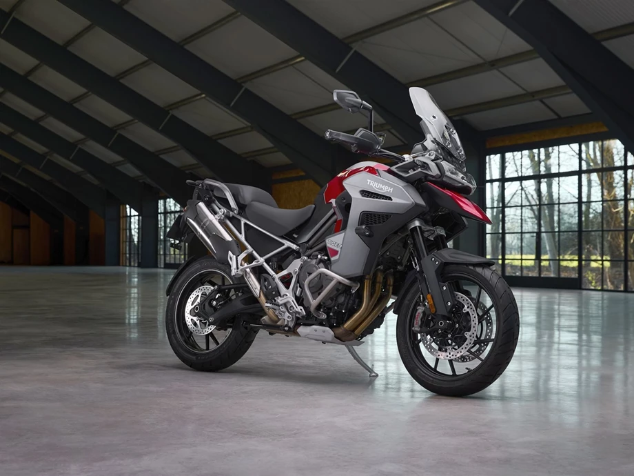 Verleihmotorrad Triumph Tiger 1200 GT Explorer vom Händler TRIUMPH Chemnitz Böttger und Budach OHG Bild 10: Verleihmotorrad Triumph Tiger 1200 GT Explorer vom Händler TRIUMPH Chemnitz Böttger und Budach OHG