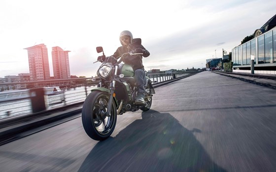 Verleihmotorrad Kawasaki Vulcan S vom Händler Moto Service Knabe - Bild 2 Verleihmotorrad Kawasaki Vulcan S vom Händler Moto Service Knabe - Bild 2