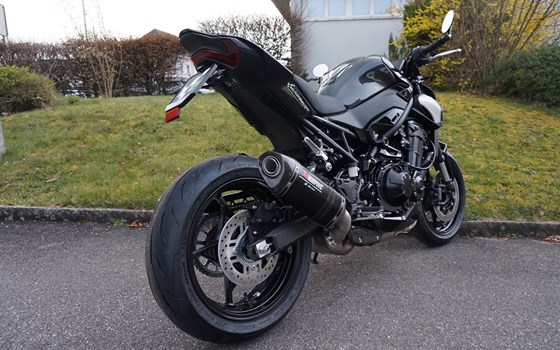 Verleihmotorrad Kawasaki Z900 vom Händler Eichenberger Zweirad-Sport - Bild 4 Verleihmotorrad Kawasaki Z900 vom Händler Eichenberger Zweirad-Sport - Bild 4