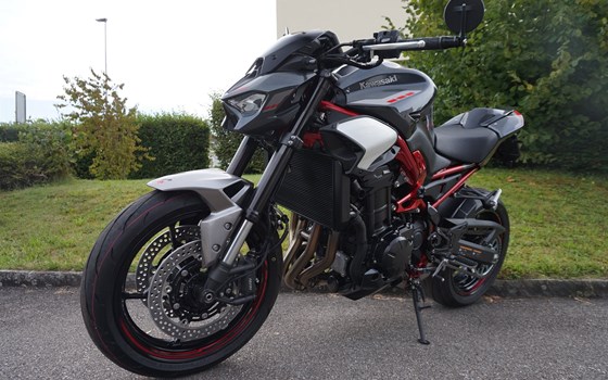 Verleihmotorrad Kawasaki Z900 vom Händler Eichenberger Zweirad-Sport - Bild 7