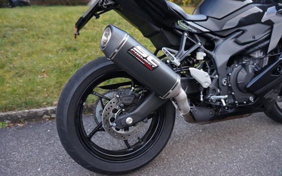 Verleihmotorrad Kawasaki Ninja ZX-4R vom Händler Eichenberger Zweirad-Sport - Bild 9 Verleihmotorrad Kawasaki Ninja ZX-4R vom Händler Eichenberger Zweirad-Sport - Bild 9