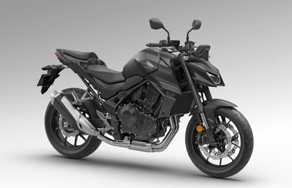 Leihmotorrad Honda CB750 Hornet