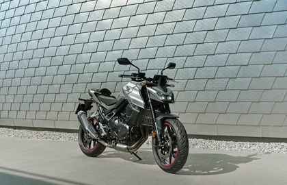 Leihmotorrad Honda CB750 Hornet
