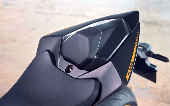 Verleihmotorrad Honda CB1000 Hornet SP vom Händler Bruhy Kraftfahrzeug GmbH - Bild 10 Verleihmotorrad Honda CB1000 Hornet SP vom Händler Bruhy Kraftfahrzeug GmbH - Bild 10
