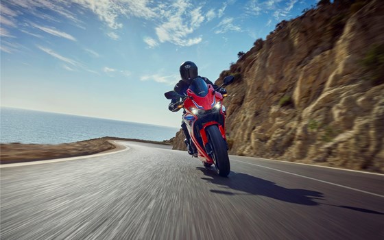 Verleihmotorrad Honda CBR500R vom Händler Auto-Leebmann GmbH - Bild 3