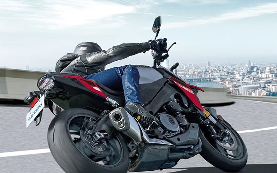 Verleihmotorrad Suzuki GSX-S1000 vom Händler Zweirad-Center Nuber GmbH - Bild 9 Verleihmotorrad Suzuki GSX-S1000 vom Händler Zweirad-Center Nuber GmbH - Bild 9
