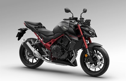 Leihmotorrad Honda CB750 Hornet