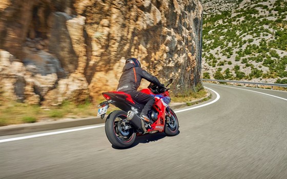 Verleihmotorrad Honda CBR500R vom Händler Zweirad Brockmeyer GmbH - Bild 20 Verleihmotorrad Honda CBR500R vom Händler Zweirad Brockmeyer GmbH - Bild 20