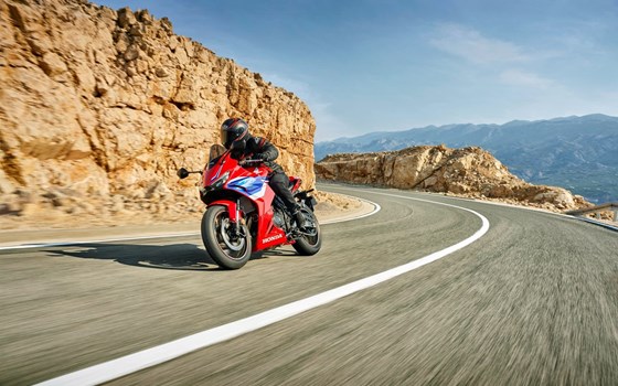 Verleihmotorrad Honda CBR500R vom Händler Zweirad Brockmeyer GmbH - Bild 25 Verleihmotorrad Honda CBR500R vom Händler Zweirad Brockmeyer GmbH - Bild 25