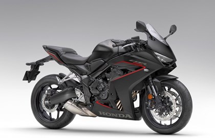 Leihmotorrad Honda CBR650R E-Clutch