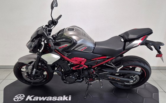 Verleihmotorrad Kawasaki Z900 70kW vom Händler Fahrzeuge Haupt GmbH - Bild 6 Verleihmotorrad Kawasaki Z900 70kW vom Händler Fahrzeuge Haupt GmbH - Bild 6