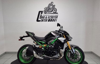 Leihmotorrad Kawasaki Z900 SE