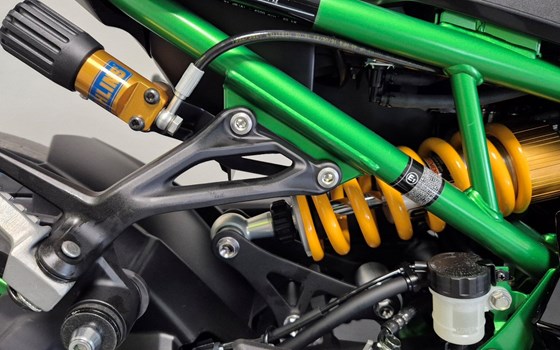 Verleihmotorrad Kawasaki Z900 SE vom Händler Fahrzeuge Haupt GmbH - Bild 12