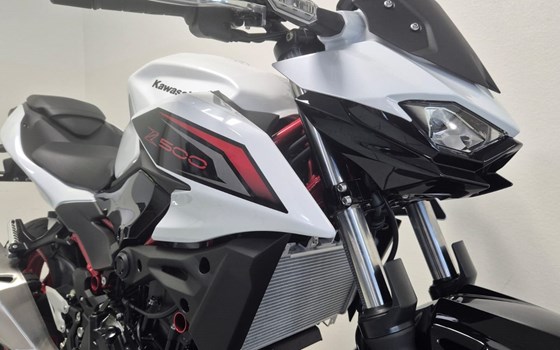 Verleihmotorrad Kawasaki Z 500 SE vom Händler Fahrzeuge Haupt GmbH - Bild 4