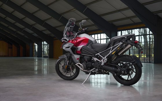 Verleihmotorrad Triumph Tiger 1200 GT Explorer vom Händler BAHROS BIKE BUDE GmbH, TRIUMPH Berlin Süd, Can-Am Berlin - Bild 1 Verleihmotorrad Triumph Tiger 1200 GT Explorer vom Händler BAHROS BIKE BUDE GmbH, TRIUMPH Berlin Süd, Can-Am Berlin - Bild 1