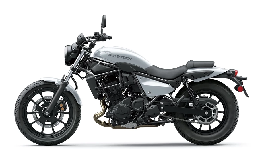 Verleihmotorrad Kawasaki Eliminator 500 vom Händler Georg Zukal Bild 3: Verleihmotorrad Kawasaki Eliminator 500 vom Händler Georg Zukal